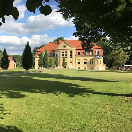 Schloss Grabow, Resting Place & A Luxury Piano Collection Resort, Prignitz Brandenburg Grabow  Εξωτερικό φωτογραφία